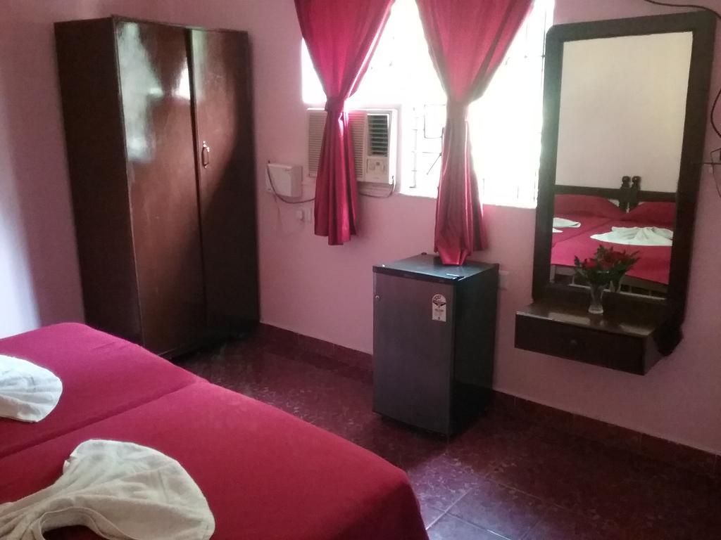 Hotel Baga Villa Bnb Saligao Ngoại thất bức ảnh